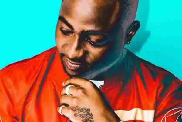 Davido Hit Had At Twitter User – Stupid Boy Will You Keep Quiet